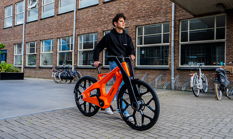 mtrl.bike, a plastic bike made to last